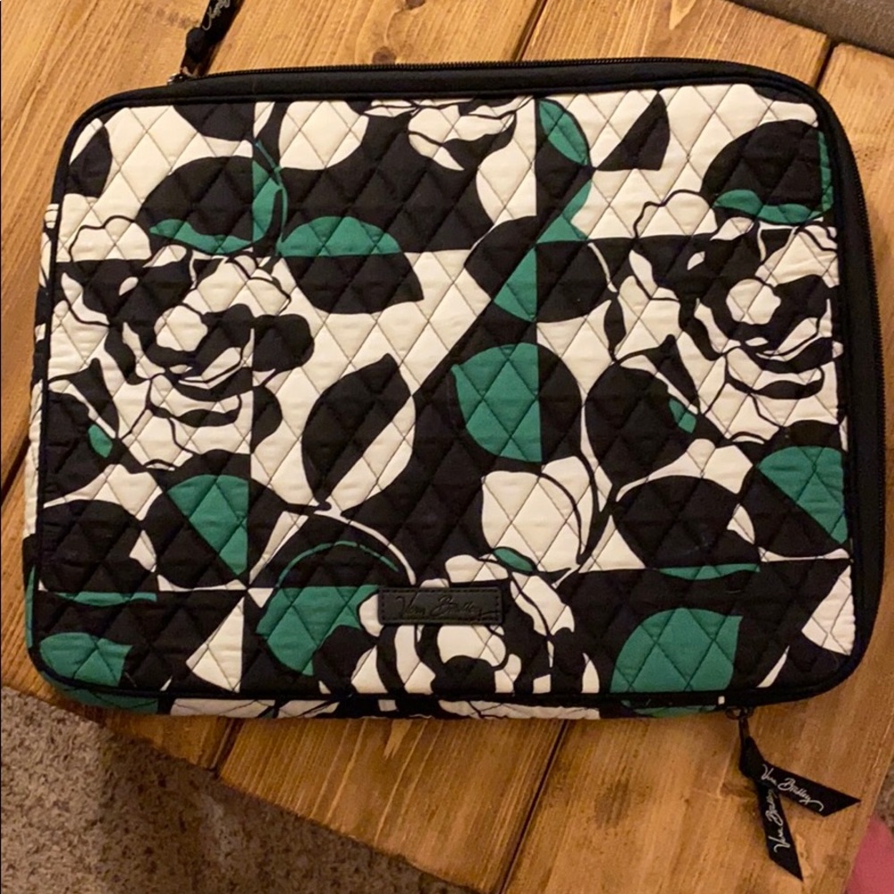 Vera Bradley laptop sleeve